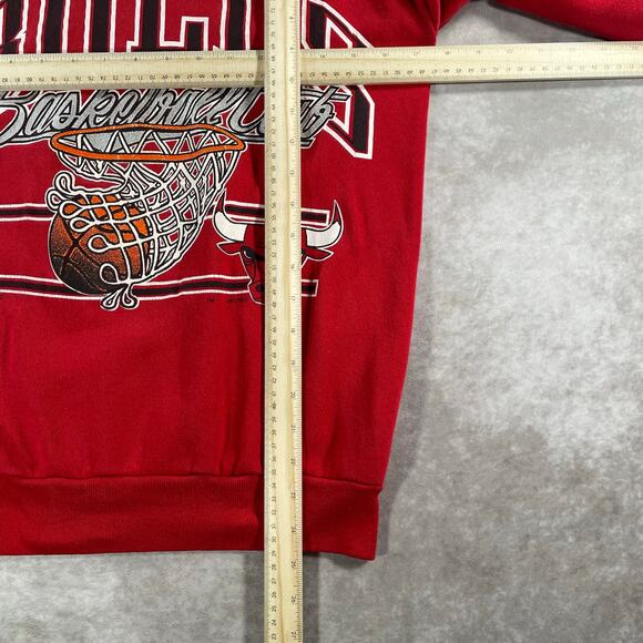 1990 Chicago Bulls Basketball Graphic Tultex Sweatshirt - Picture 6 of 6